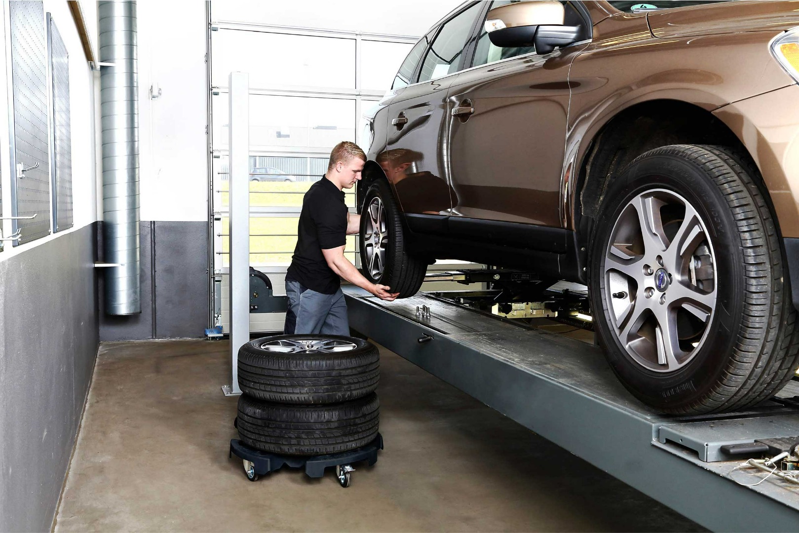 WHEEL-TROLLEY-RECYCLED-XL-5.jpg