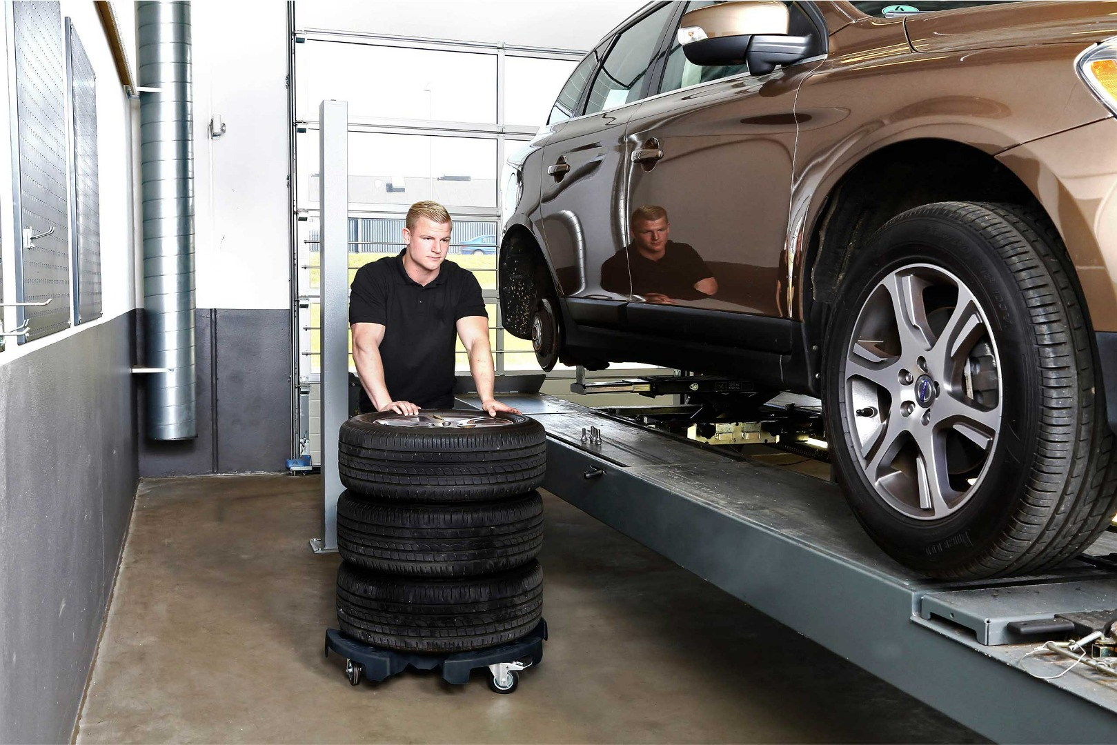 WHEEL-TROLLEY-RECYCLED-XL-6.jpg