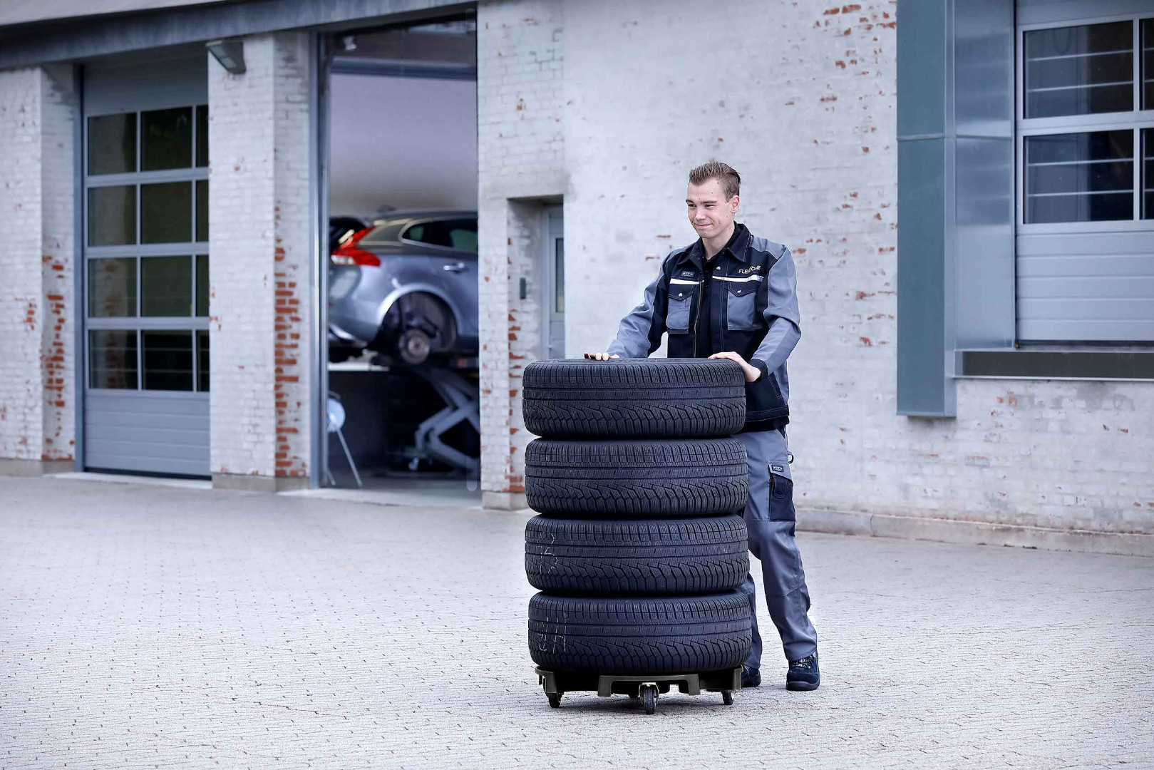 Wheel-Trolley-Off-Road-2.jpg